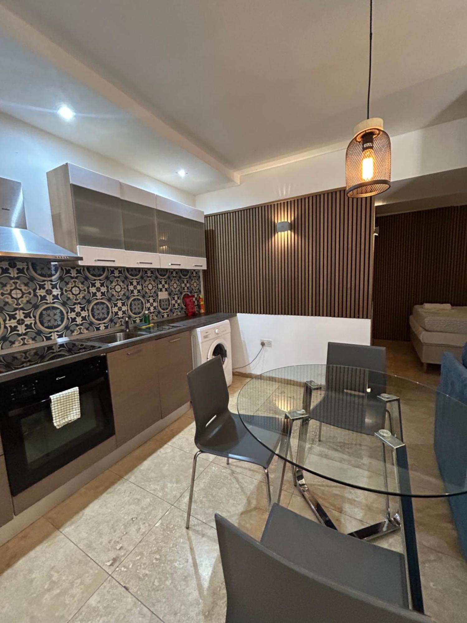 Ursula Apartments Self Catering Studios And 1-Br In Central Valletta By Tritoni Hotels Valeta Exterior foto